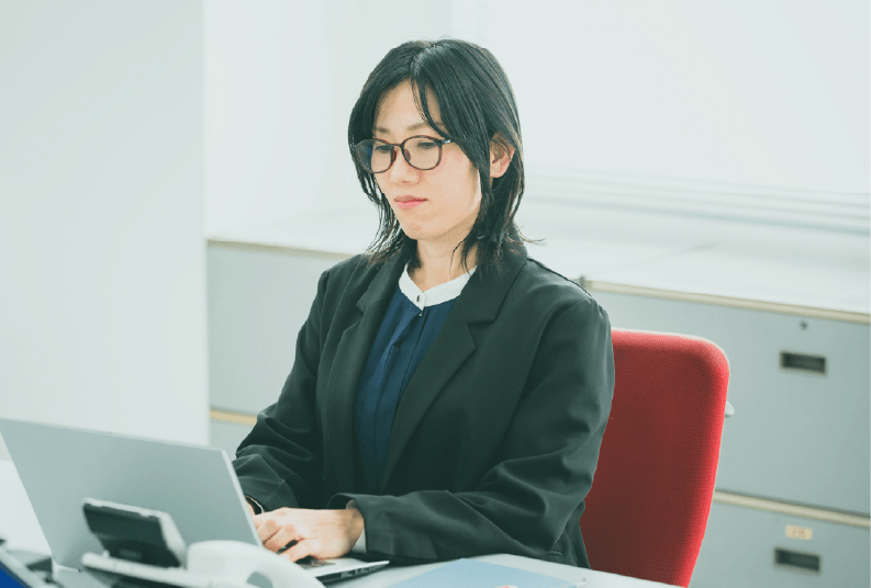 バックオフィス